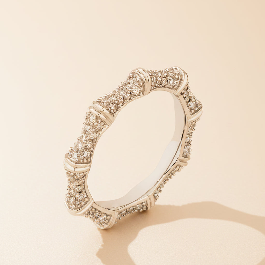 Anel Moissanite Brilhante em Prata 925 com Design Bamboo