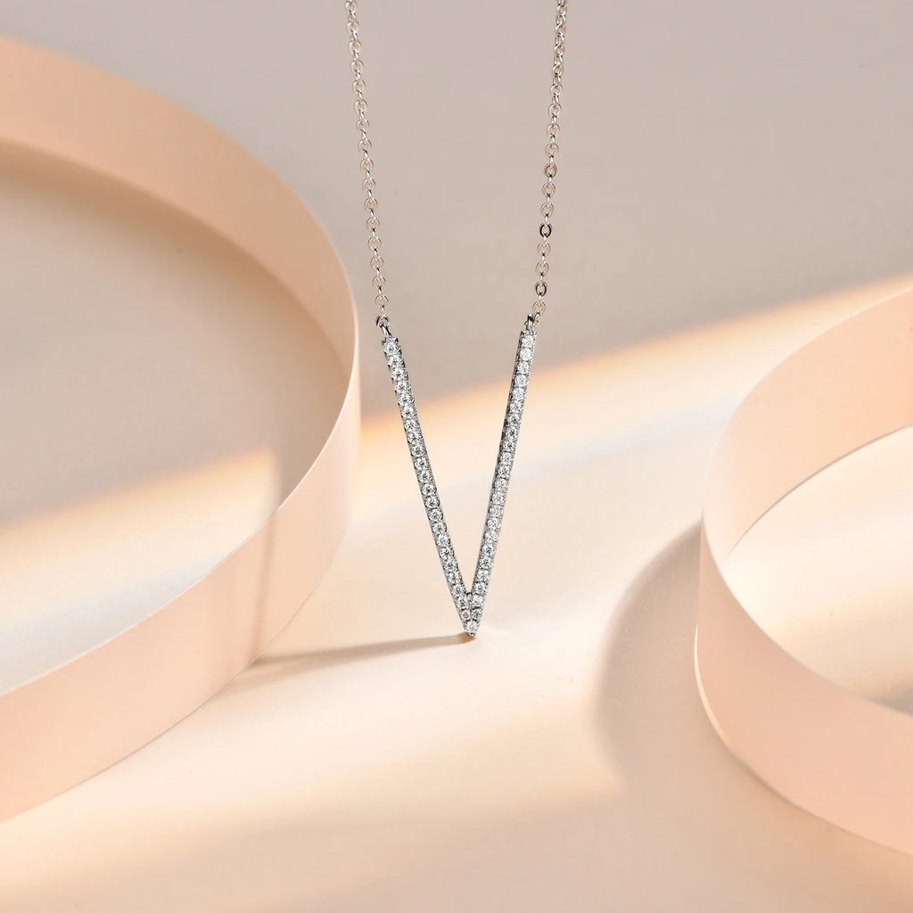 Colar Moissanite Redondo D VVS1 em Prata 925