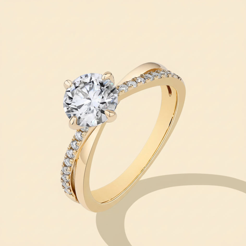 Anel de Noivado Classic Moissanite em Prata 925 com 4 Garras