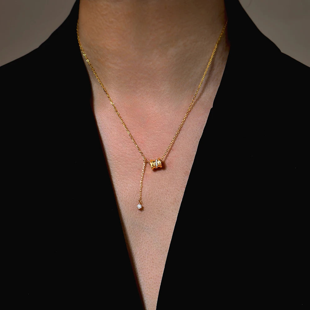 Colar Minimalista com Moissanite e Prata 925 ATTAGEMS