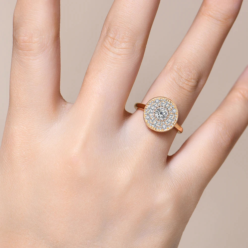 Anel Moissanite ATTAGEMS em Prata 925 com Banho de Ouro 18K