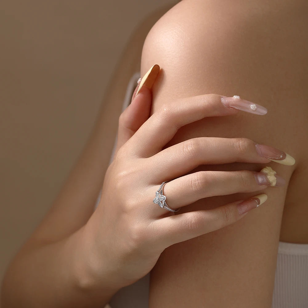 Anel Borboleta com Moissanite Original em Prata 925 com Banho de Ouro 18K