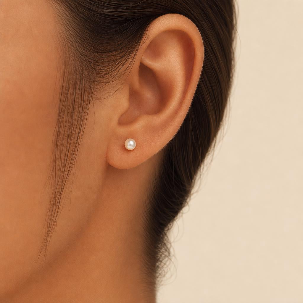 Vidigal Earrings - imagem tratada por IA