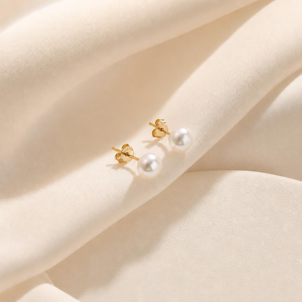 Vidigal Earrings - imagem tratada por IA