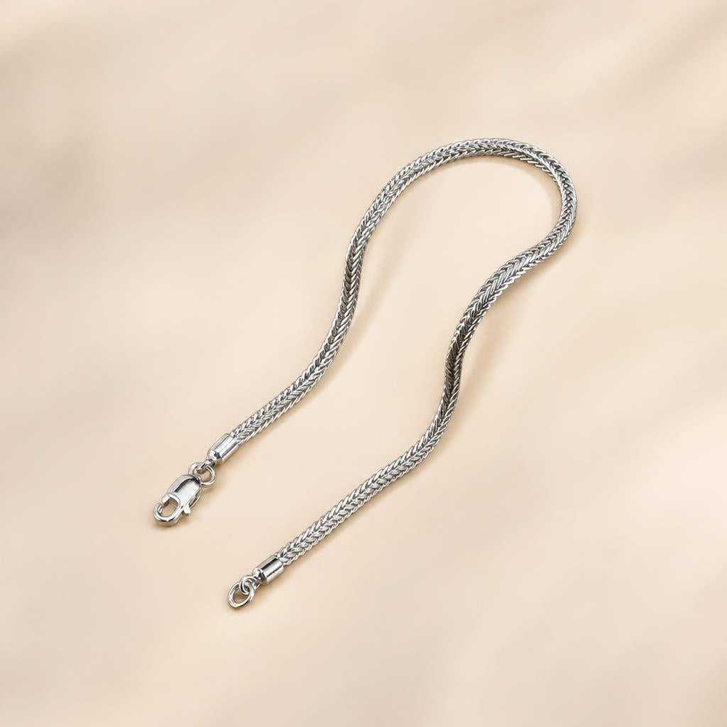 Jiboia Bracelet - imagem tratada por IA