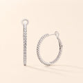 Bossa Earrings - imagem tratada por IA