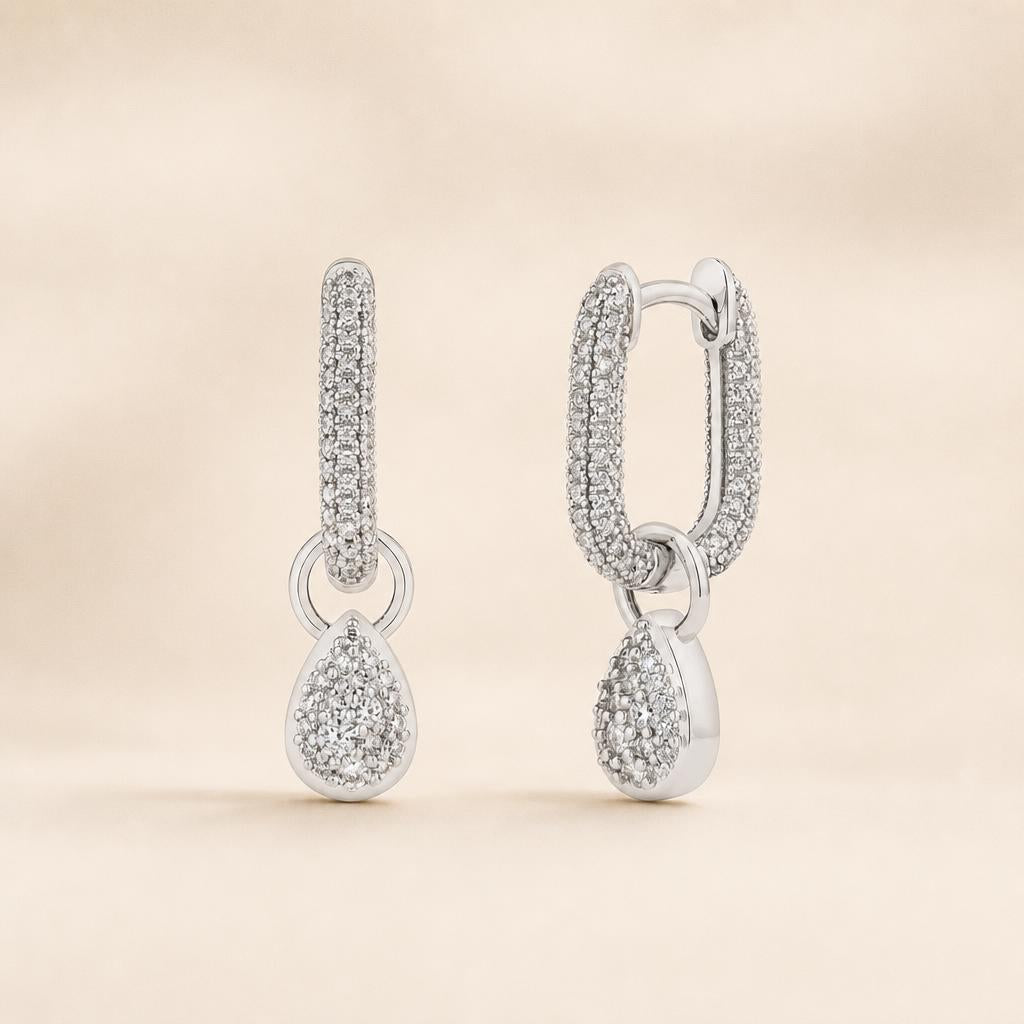 Orvalho Earrings - imagem tratada por IA