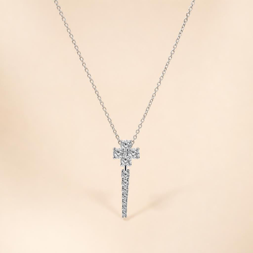 Lume Necklace - imagem tratada por IA