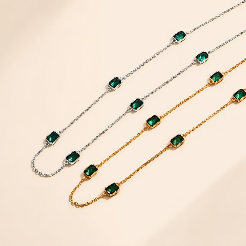 Verde-Ouro Necklace - imagem tratada por IA