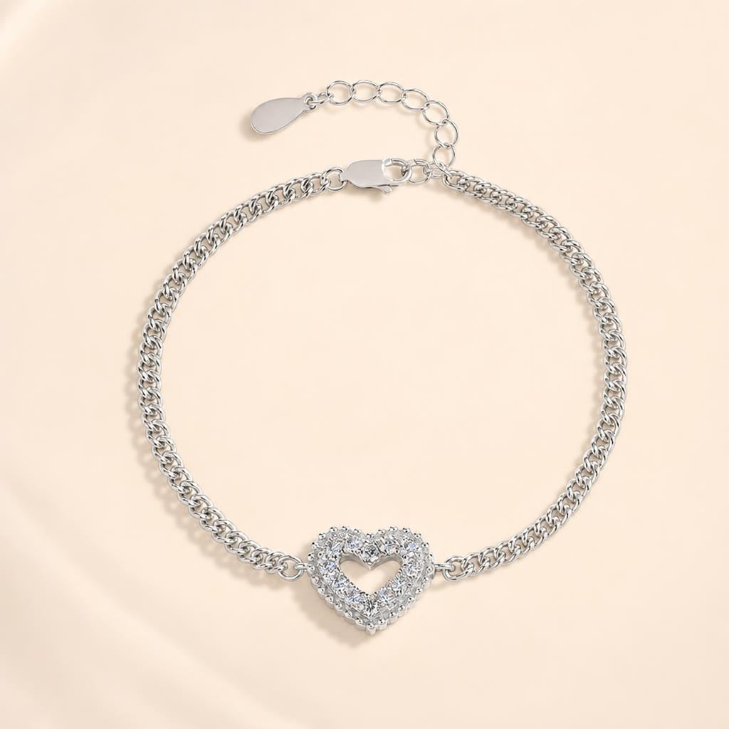 Saudade Bracelet - imagem tratada por IA