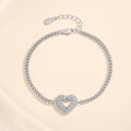 Saudade Bracelet - imagem tratada por IA
